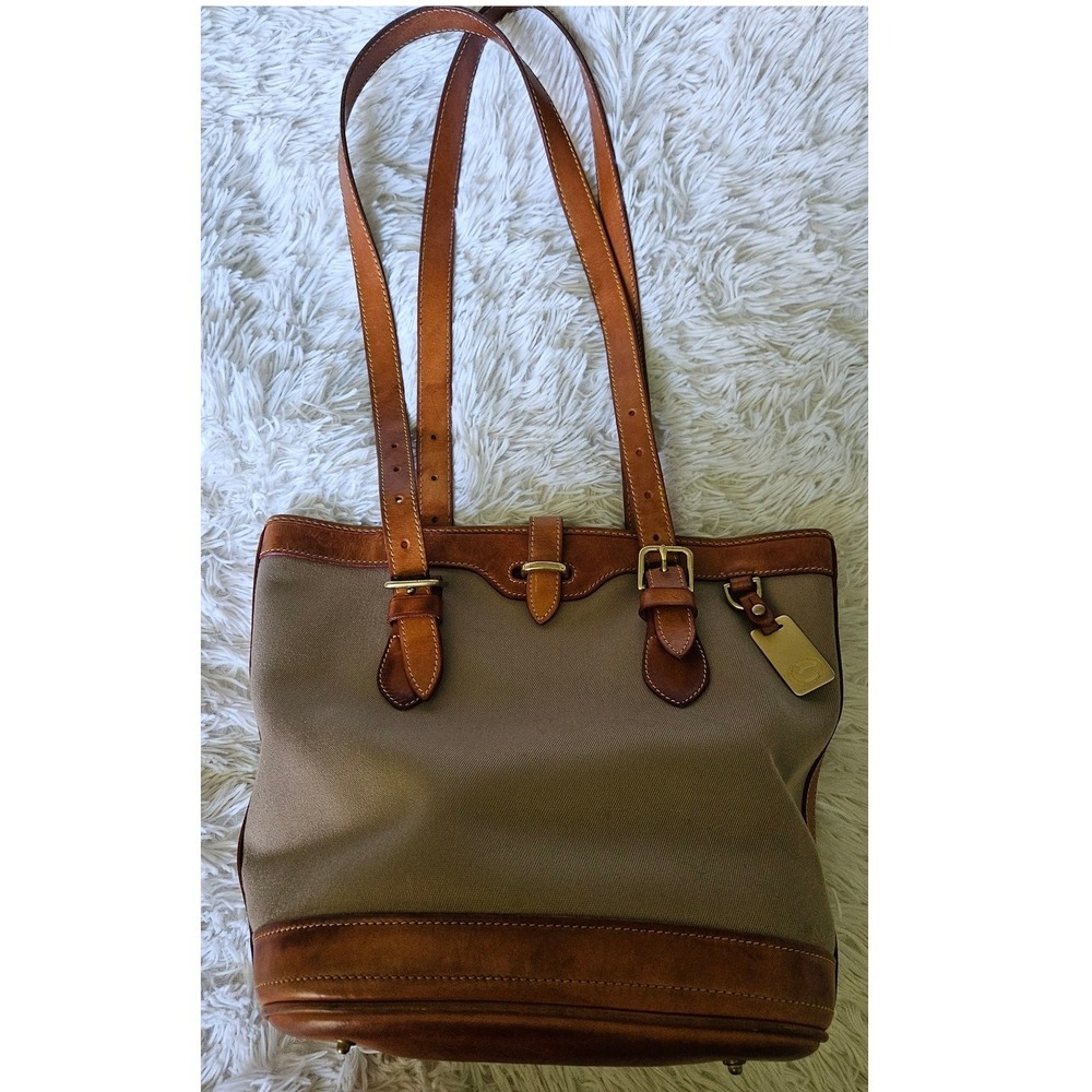 Dooney & Bourke Cabriolet Tan Canvas And Leather‎ Tote
